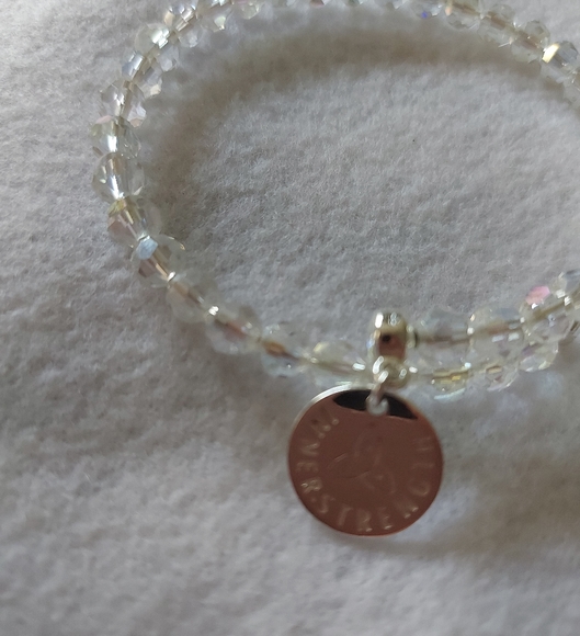 Nikki Lissoni clear beaded bracelet with inner strength quote - Picture 3 of 6